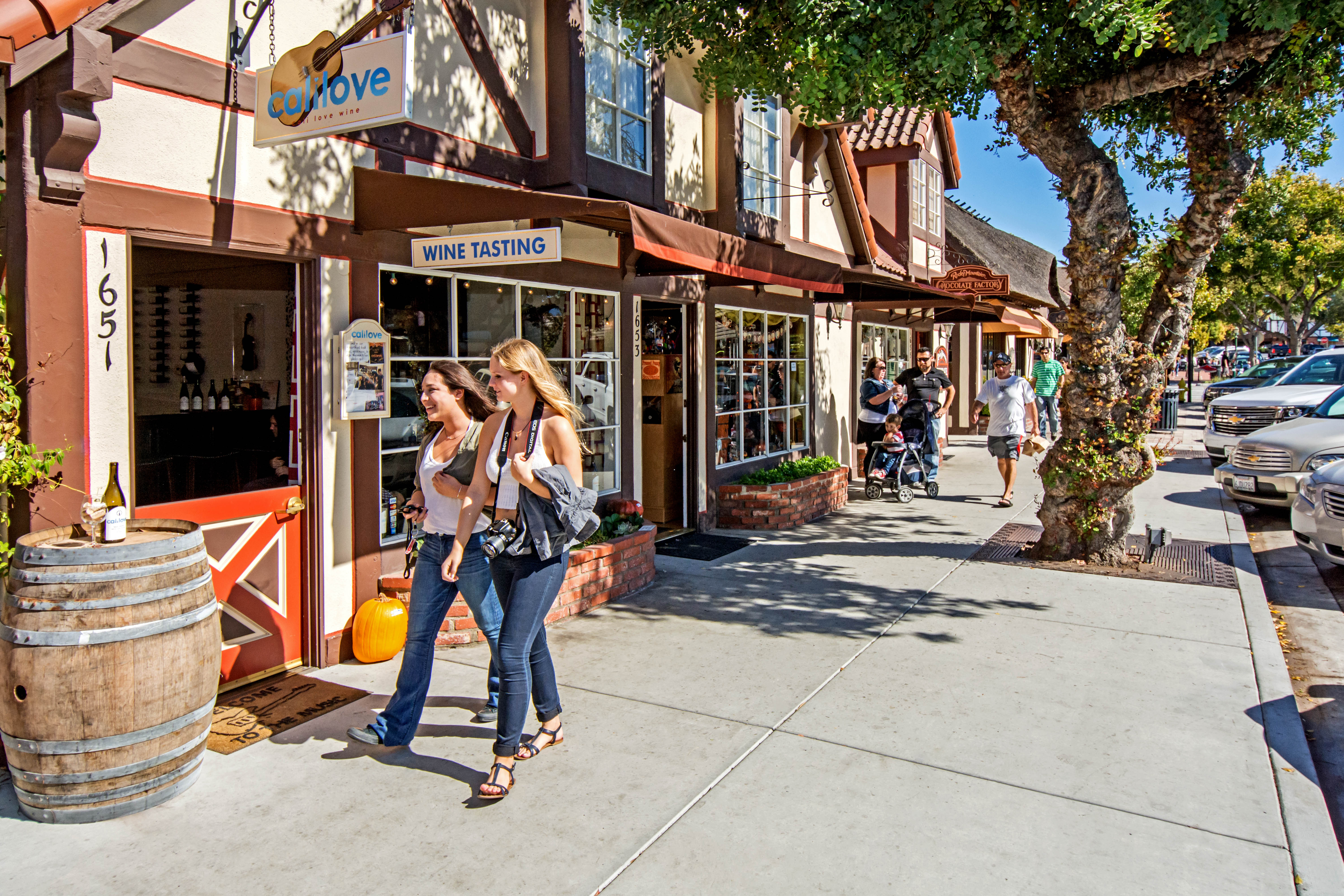 Solvang,ca downtown solvang shopping 1120x952 solvangusa.com