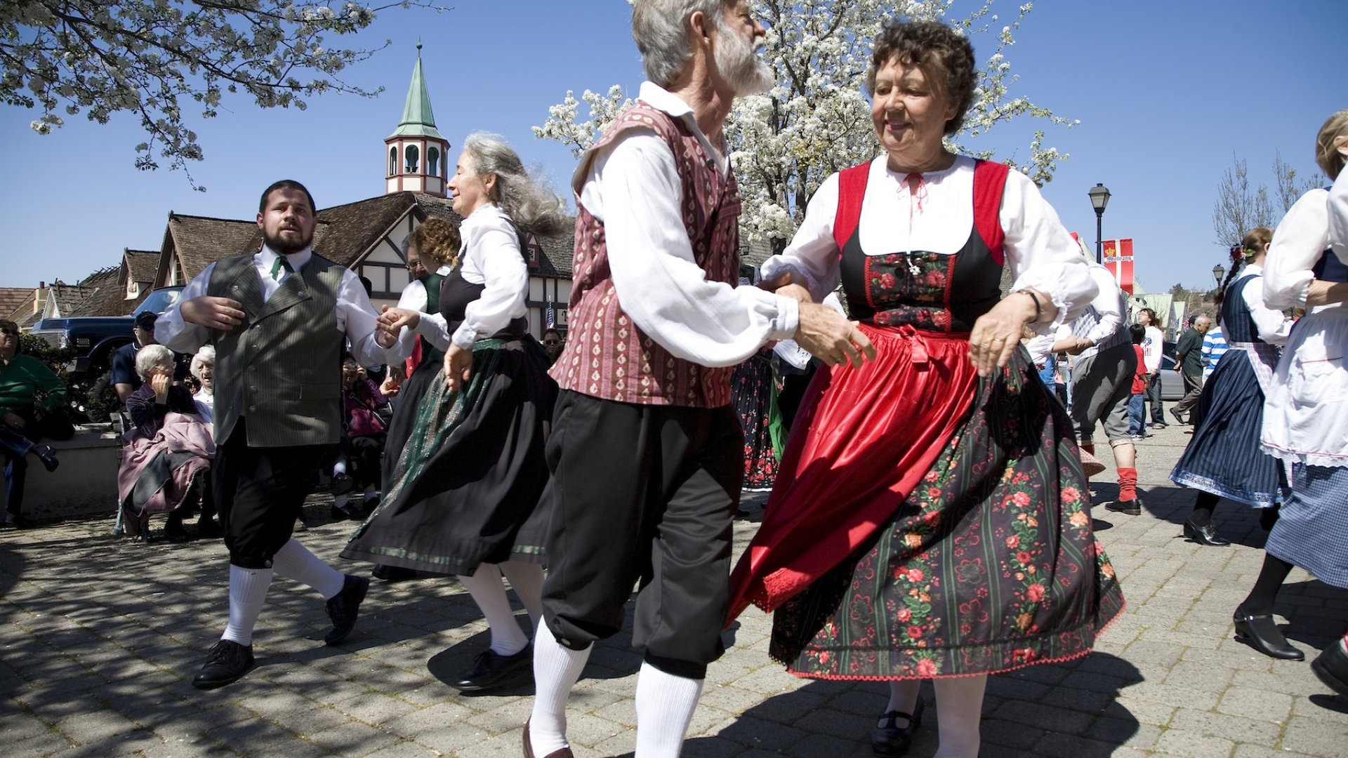 Solvang Danish Days Solvang Conference Visitors Bureau In California